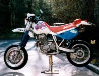 xr93motard.jpg