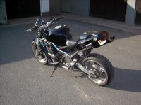 Gixxer1100.JPG