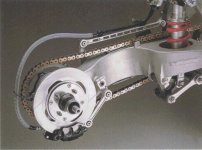 rc30_swingarm.jpg