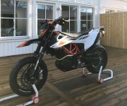 KTM 690 SMCR 2019 Viktor.JPG
