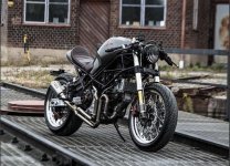 Ducatir 900 avgas.jpg
