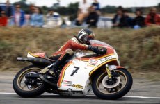 004-barry-sheene-lo.jpg