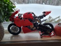 Ducati1_2.jpg