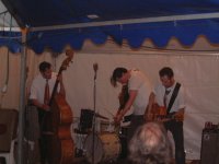 2004_0530_113409AA.JPG