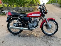 GT125 01a.jpg GT125 01a.jpg