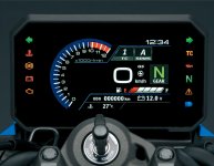 GSX8S_3.jpg