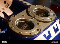 quick-fill-fule-motorbike-system-on-a-endurance-race-motorbike-AJHEC4 (1).jpg