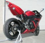 r1(04)-hotbodies-exhaust2.jpg