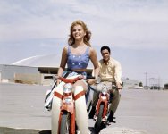 Elvis-Ann-Margret-Viva-Las-Vegas-e1602785501376.jpg