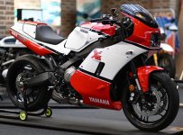 velocity-moto-yamaha-xsr900-rd500lc-01.jpg