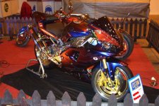custom4.jpg