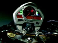 03mhorn20078ye-01.webp