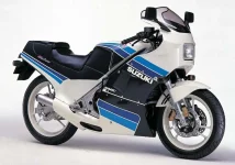 suzuki-rg-250-gamma-1985[1].webp