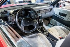 interieur-eines-isuzu-piazza-turbo-165813.jpg