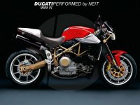 999 Nuda.jpg