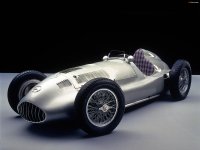 mercedes-benz_formula_racing_car_1939_photos_1 (1).jpg