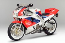 CBR750RR.jpg