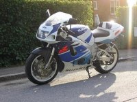gixxern2.JPG
