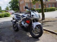 GSXR 750 -97.jpg