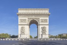 Arc_de_Triomphe_-_Août_2026.jpg Arc_de_Triomphe_-_Août_2026.jpg