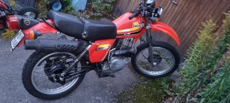 xl500.jpg xl500.jpg