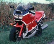 VF1000R.jpg