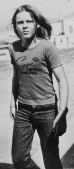 01_yngwie.jpg