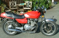 B_Suzuki400GSX_Bild2.jpg