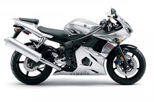 yamaha-r6-04-bikepics-066018.jpg