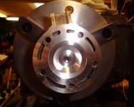 Resize of Yamaha YZ 125 omsvarvat förbränningsrum.JPG