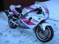Yamaha YZF.jpg