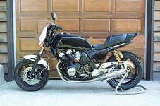 cb900f-3 copy.jpg