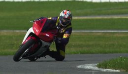 R1.jpg