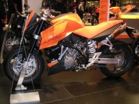 KTM - superduke2_small.JPG