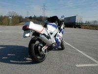 Fzr 3.JPG