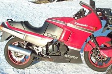 k_gpx600r_90.jpg