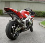 R1 bak.JPG