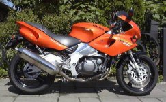 yamaha szr 660.jpg
