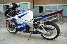 gixxer 0044.jpg