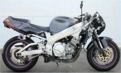 yzf_750_naken.jpg