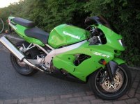 zx9r.JPG