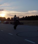 Wheelie2-VV.jpg