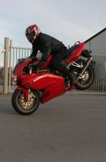 Stoppie.jpg