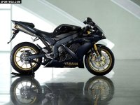 r12006.jpg