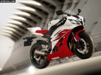 Yamaha R6 2006 red_white.jpg