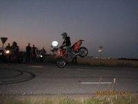 MM-Stoppie2.jpg