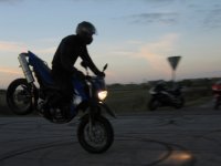 ogge-stoppie1.jpg