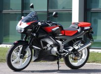 Aprilia Tuono 125 RS.jpg