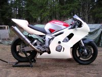 R6.jpg
